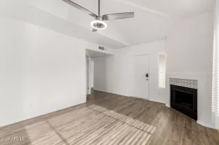 Photo #5: 7001784 Listing 