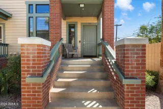 Photo #1: 7001879 Listing