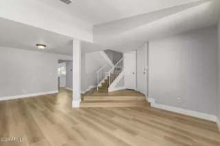 Photo #6: 7002200 Listing