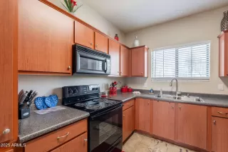 Photo #6: 7002407 Listing 