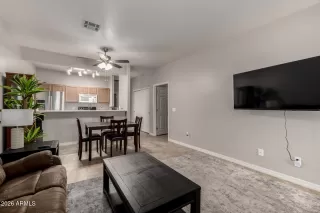 Photo #4: 7002500 Listing 