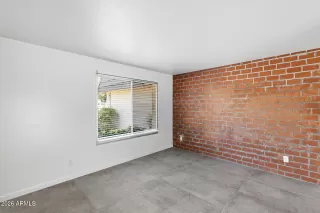 Photo #5: 7002705 Listing 