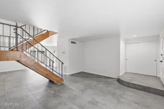 Photo #6: 7002705 Listing 