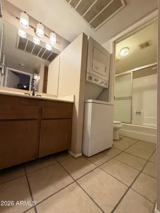 Photo #4: 7002936 Listing 