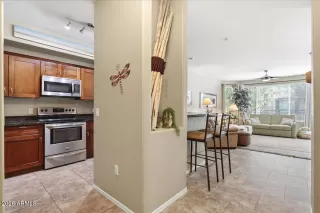 Photo #5: 7003474 Listing