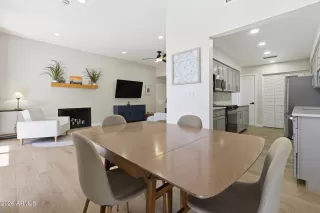 Photo #3: 7003690 Listing