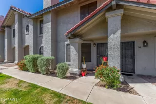 Photo #5: 7003925 Listing