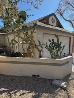 MLS: 7003936 Condo For Sale