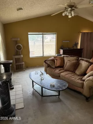 Photo #1: 7003936 Listing 