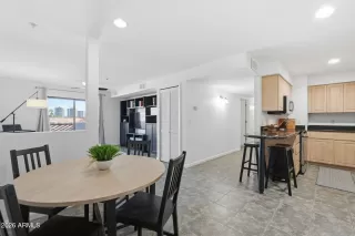 Photo #6: 7003944 Listing 