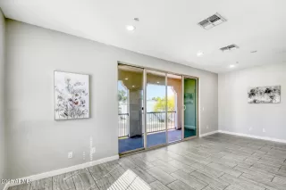 Photo #4: 7004000 Listing 