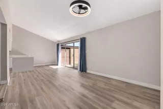 Photo #2: 7004180 Listing