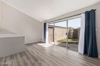 Photo #3: 7004180 Listing