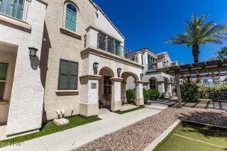 Photo #1: 7004222 Listing