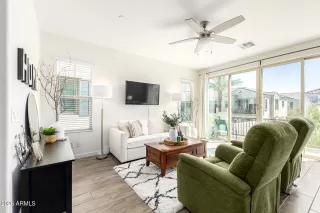 Photo #6: 7004222 Listing