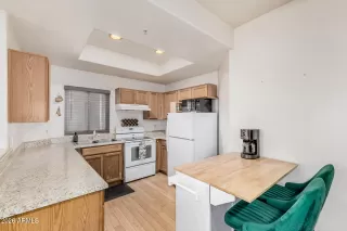 Photo #5: 7004417 Listing 