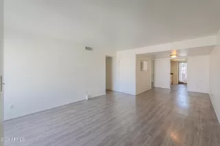 Photo #1: 7004459 Listing