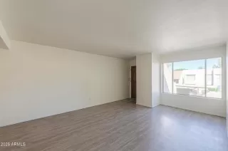 Photo #3: 7004459 Listing