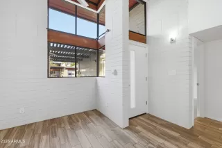 Photo #5: 7004758 Listing 