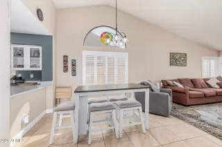 Photo #6: 7005256 Listing