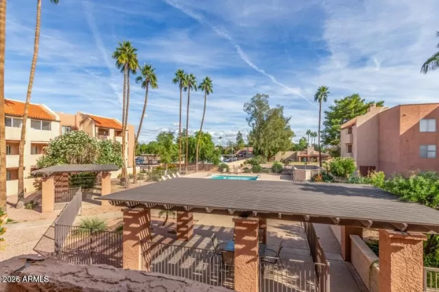 MLS: 7005268 Condo For Sale