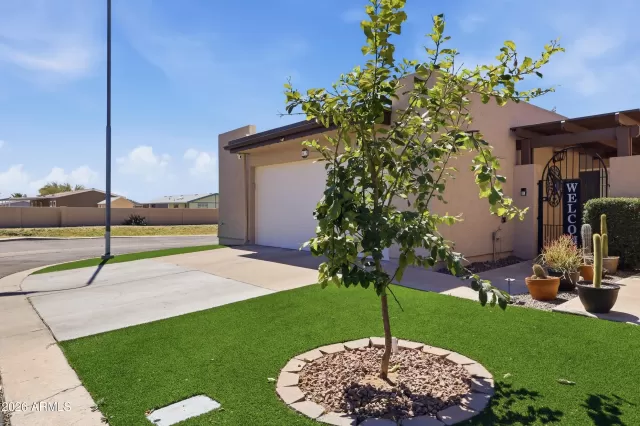 MLS: 7005501 Condo For Sale