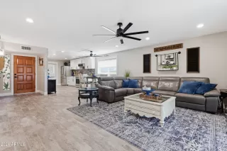 Photo #2: 7005501 Listing 