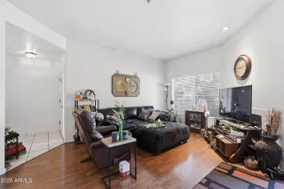 Photo #3: 7005545 Listing