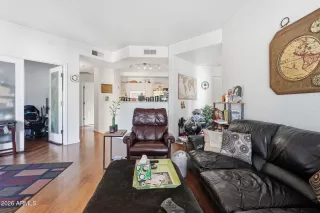 Photo #5: 7005545 Listing