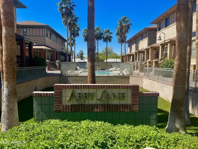 MLS: 7005586 Condo For Sale