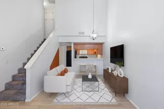 Photo #1: 7005719 Listing