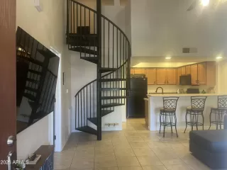 Photo #3: 7005778 Listing