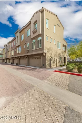 Photo #1: 7005861 Listing 