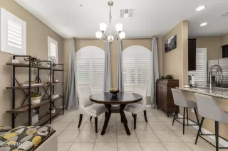 Photo #5: 7005861 Listing 