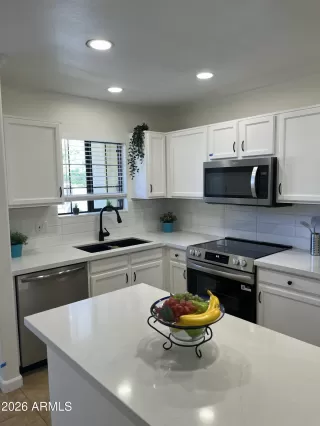 Photo #2: 7005863 Listing 