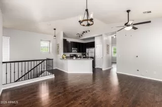 Photo #4: 7005931 Listing