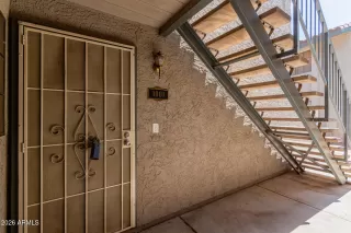 Photo #1: 7006081 Listing 