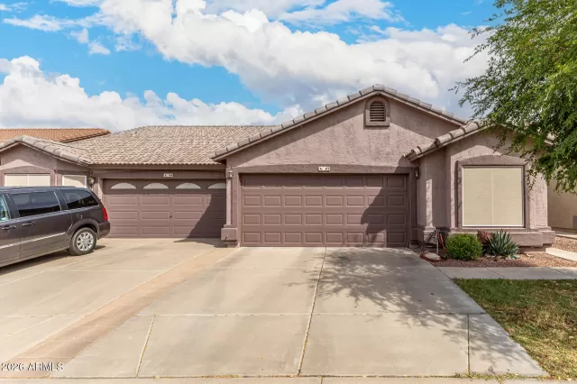 MLS: 7006296 Condo For Sale