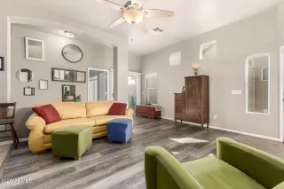 Photo #6: 7006296 Listing 