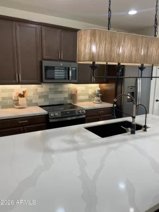 Photo #1: 7006375 Listing