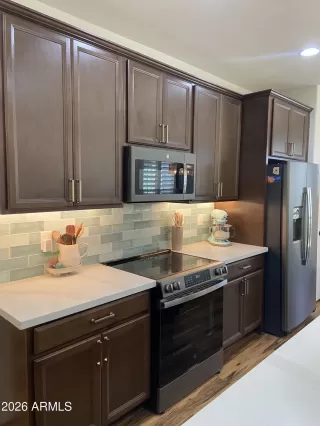 Photo #2: 7006375 Listing