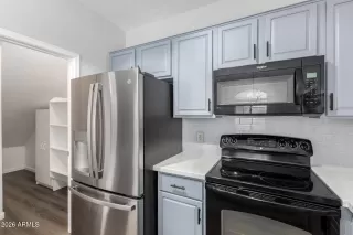 Photo #5: 7006398 Listing