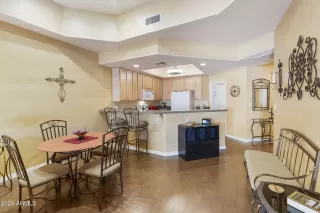 Photo #6: 7006667 Listing 