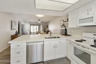 Photo #6: 7006685 Listing 