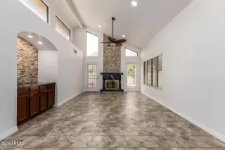 Photo #3: 7006834 Listing 