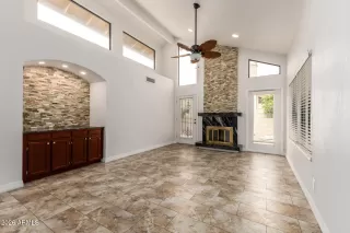 Photo #4: 7006834 Listing 