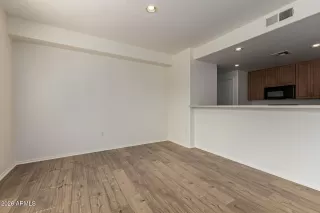 Photo #4: 7007084 Listing 