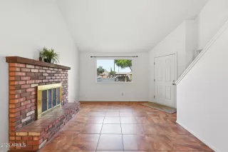 Photo #4: 7007348 Listing 