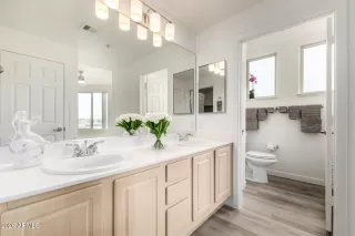 Photo #6: 7007623 Listing 