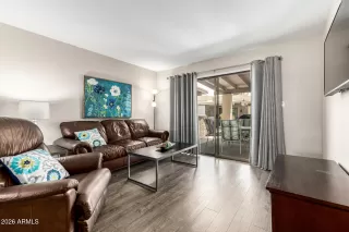 Photo #5: 7007801 Listing 